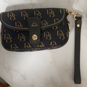 Dooney and Bourke pouch with detachable wristlet